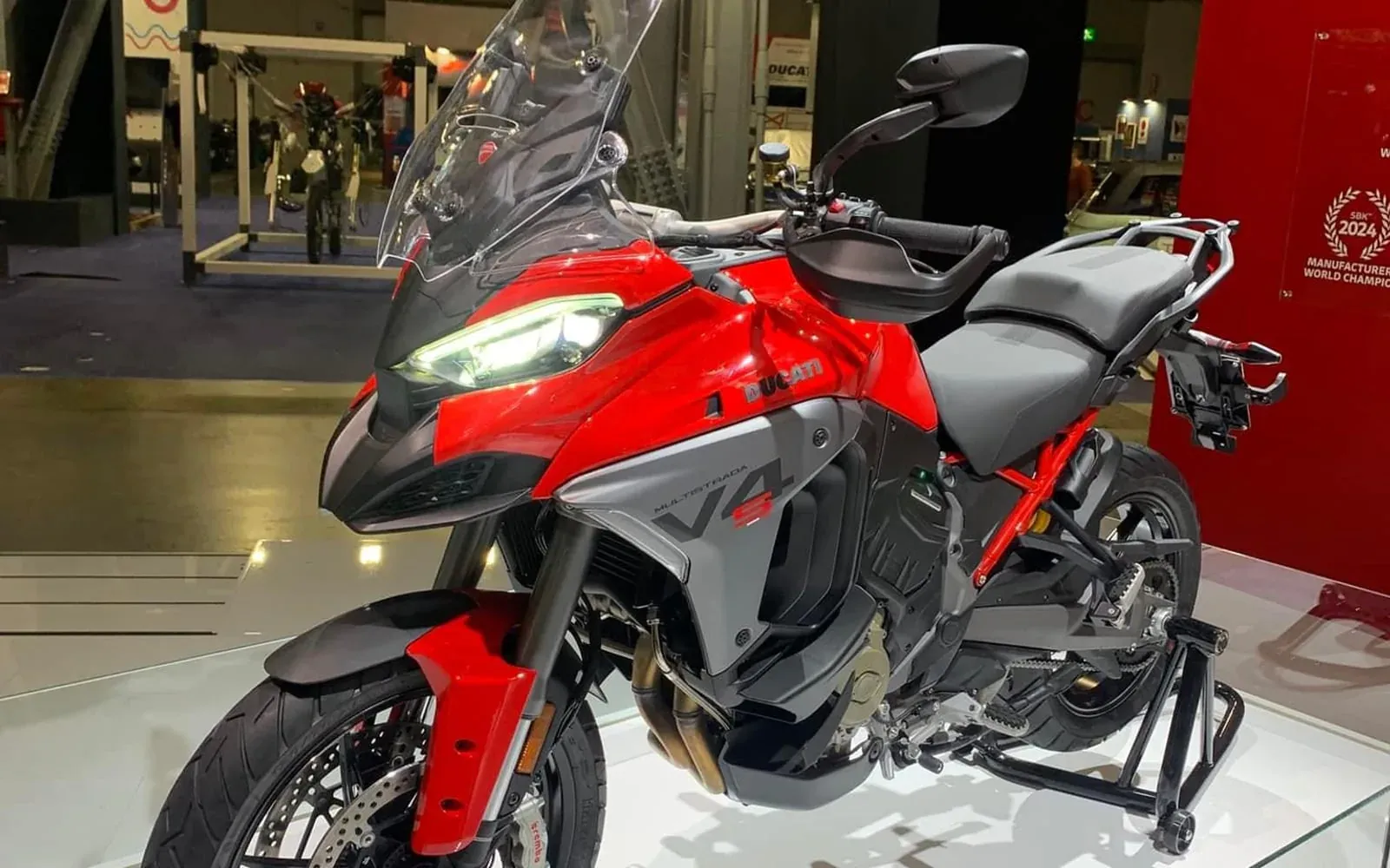 Ducati Multistrada V4 S