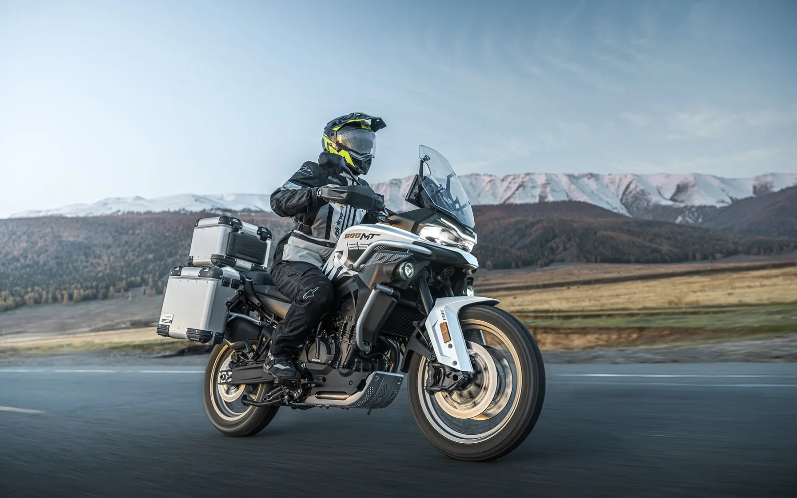 2026 CFMoto 800MT-ES: Semi-Active Suspension at Half the Price