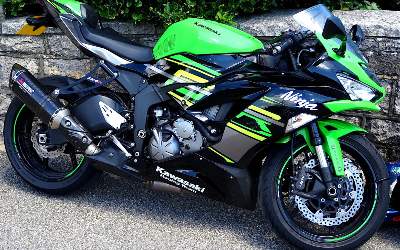 Kawasaki Ninja ZX-6R Review: The Supersport Survivor Still Thrills