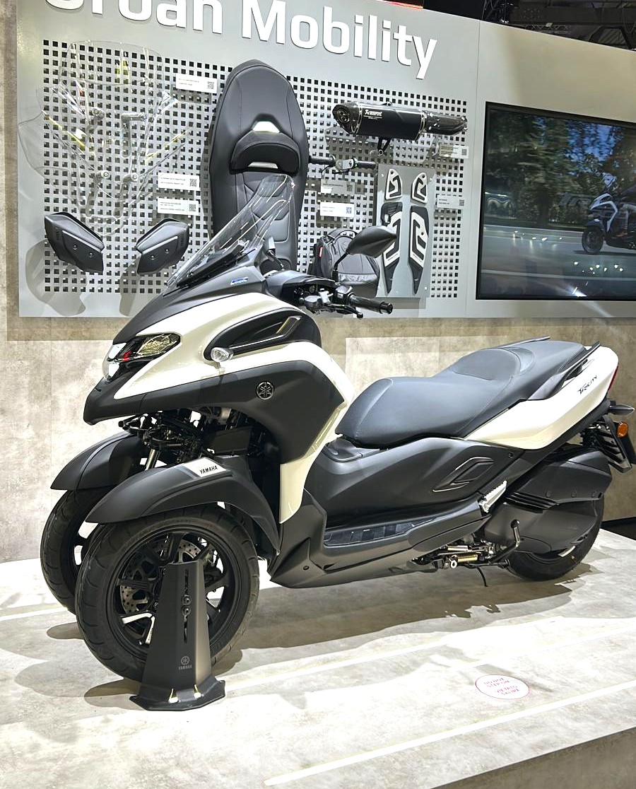 A Scooter Airbag That Goes With You: Autoliv and Yamaha's New Safety Idea